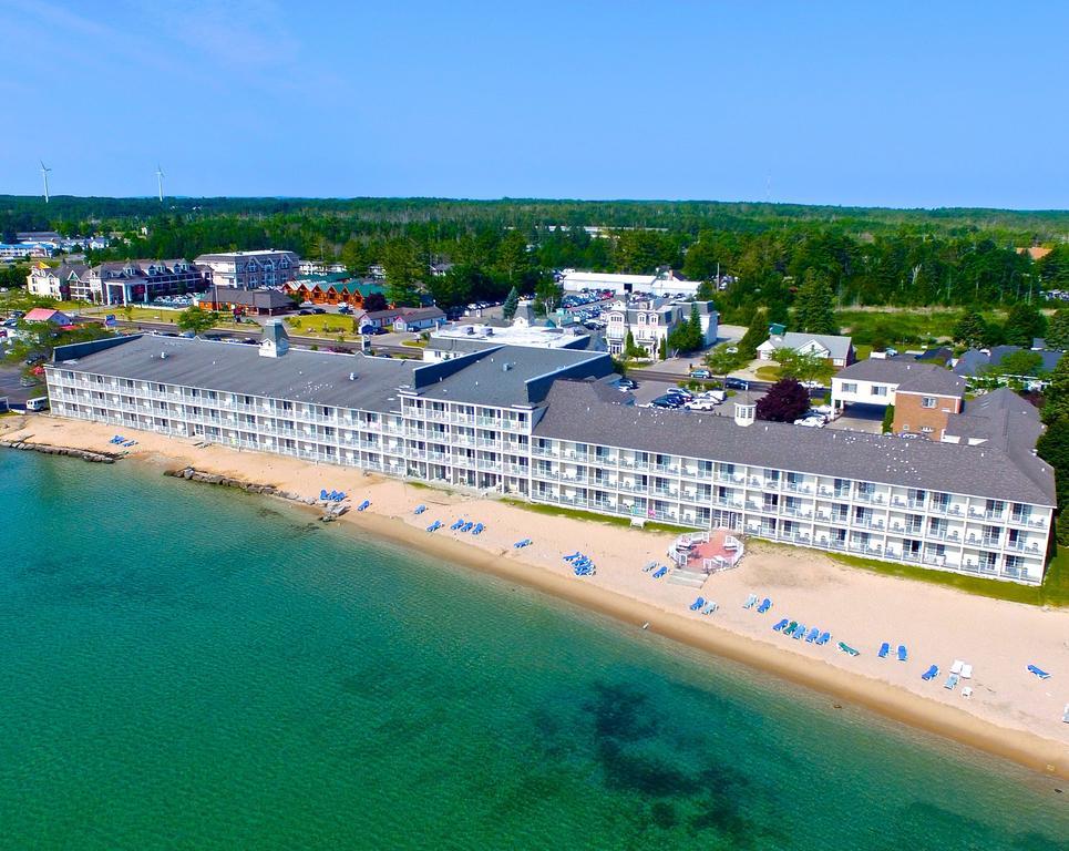Hamilton Inn Select Beachfront Mackinaw City Exteriér fotografie