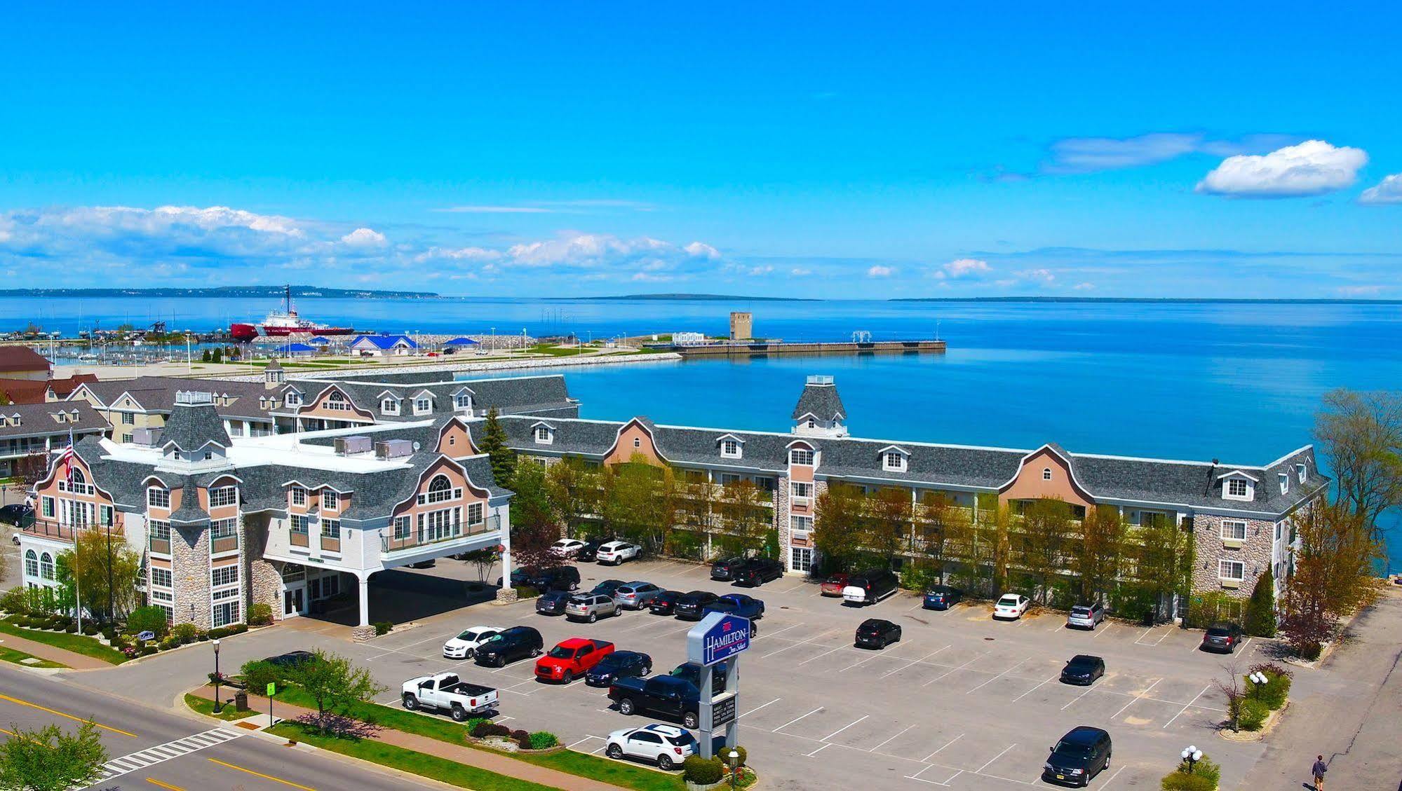 Hamilton Inn Select Beachfront Mackinaw City Exteriér fotografie